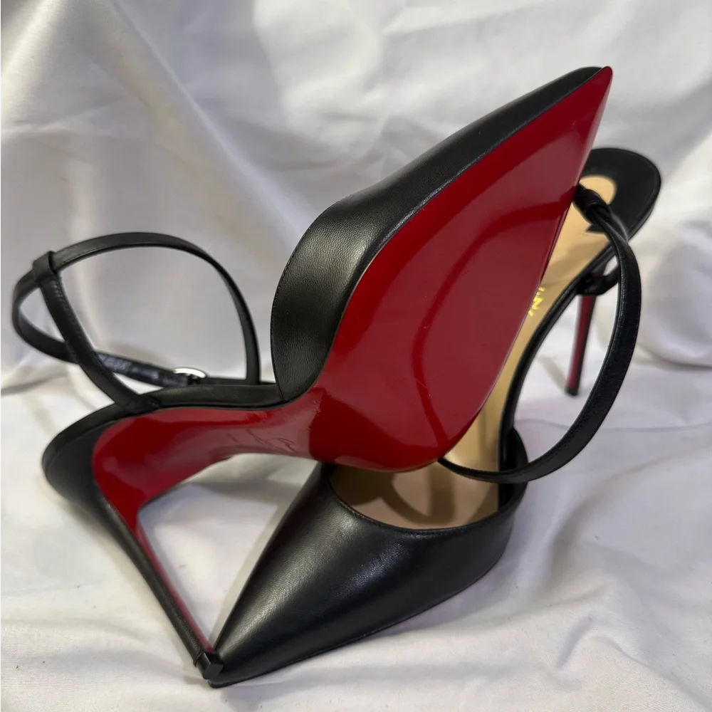 Christian Louboutin Jenlove
100 mm Strappy pumps - Kid leather W/Size 41 US/11 - Picture 4 of 12